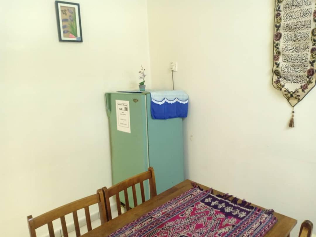 Kh Homestay Comfy N Calm Seri Manjung Εξωτερικό φωτογραφία